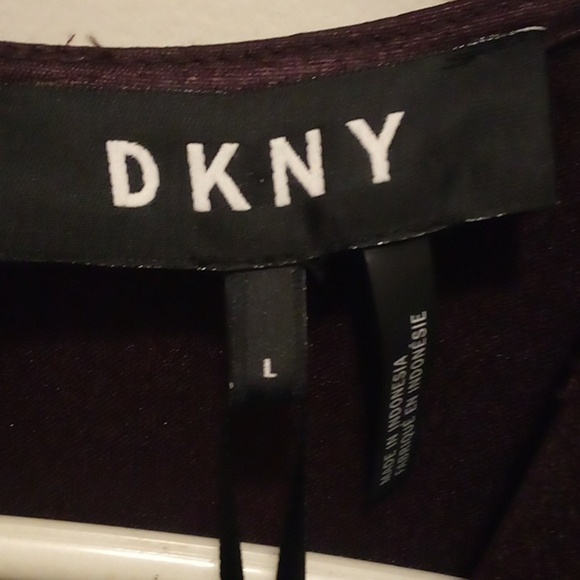 NWT - DKNY ARTISAN CHIC Dark Wine Sleeveless Blouse - Size Large - Picture 4 of 11